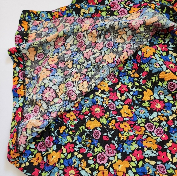 Wild Fable Floral Wrap Mini Skirt Size S - Picture 3 of 6